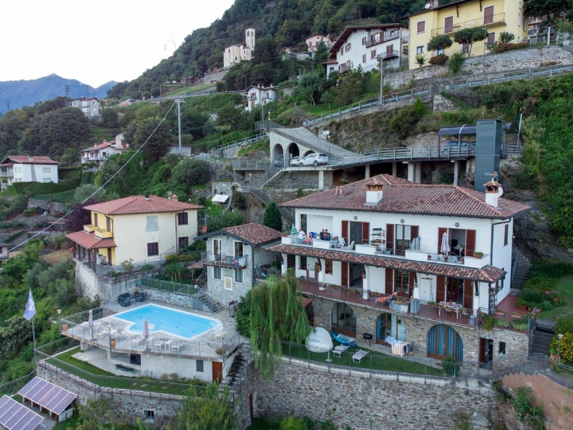 Wonderful Flat With Swimming Pool Lift And Garden Apartment Gravedona Exterior photo